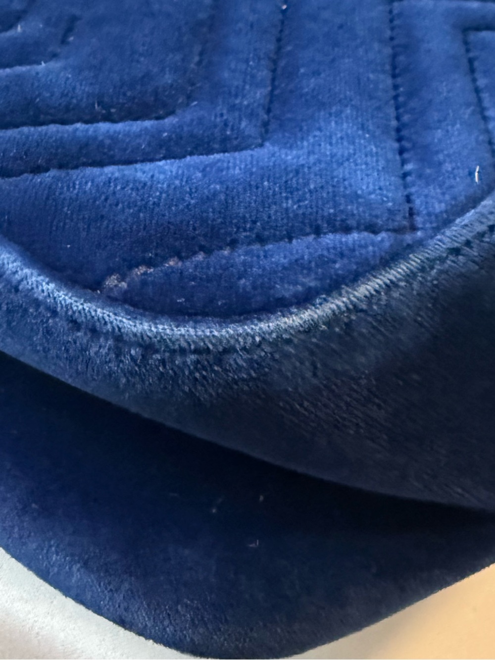 Gucci Royal Blue Velvet Marmont Shoulder Bag - Picture 8 of 12